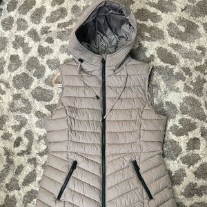 Bernardo EcoPlume Women’s Vest